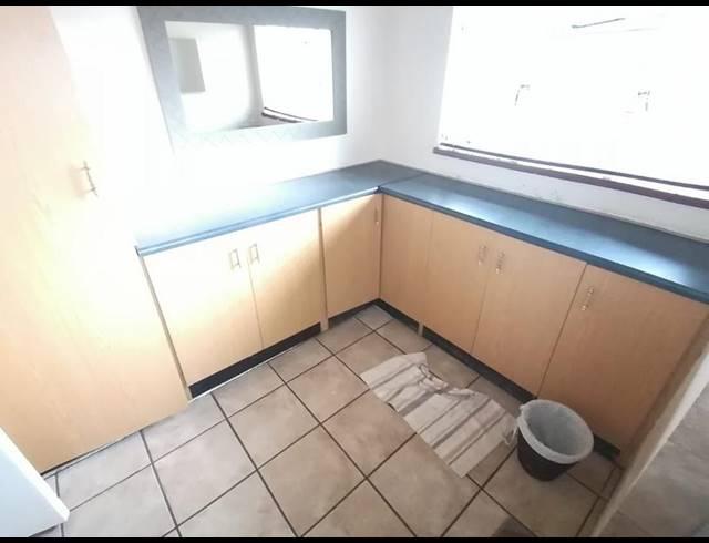 5 BEDROOM HOUSE FOR SALE IN MEYERTON CENTRAL